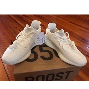 Yeezy 350 v2 boost size 8.5 new with tags